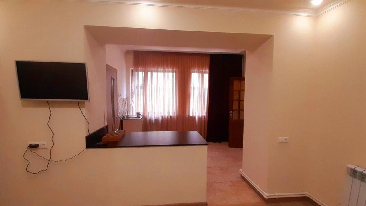 Hotel Dilijan Old Center Екстер'єр фото