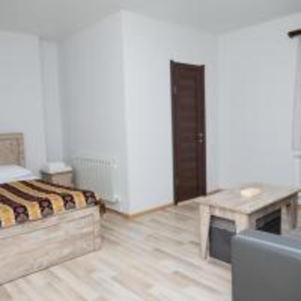 Hotel Dilijan Old Center Екстер'єр фото