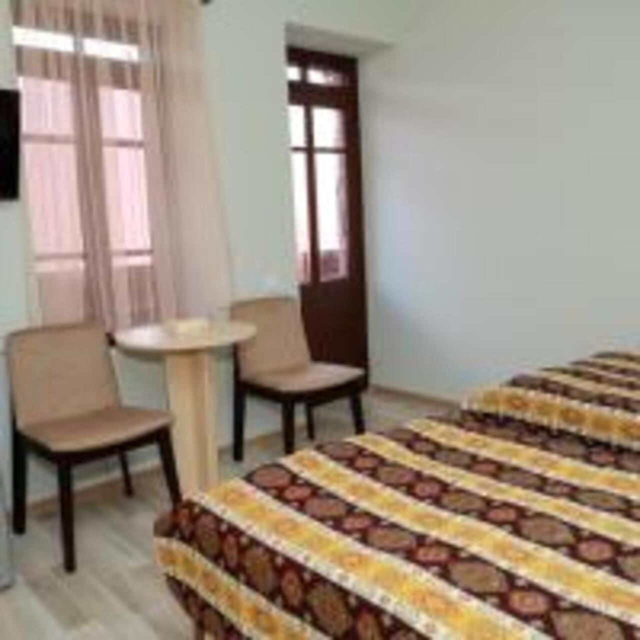 Hotel Dilijan Old Center Екстер'єр фото